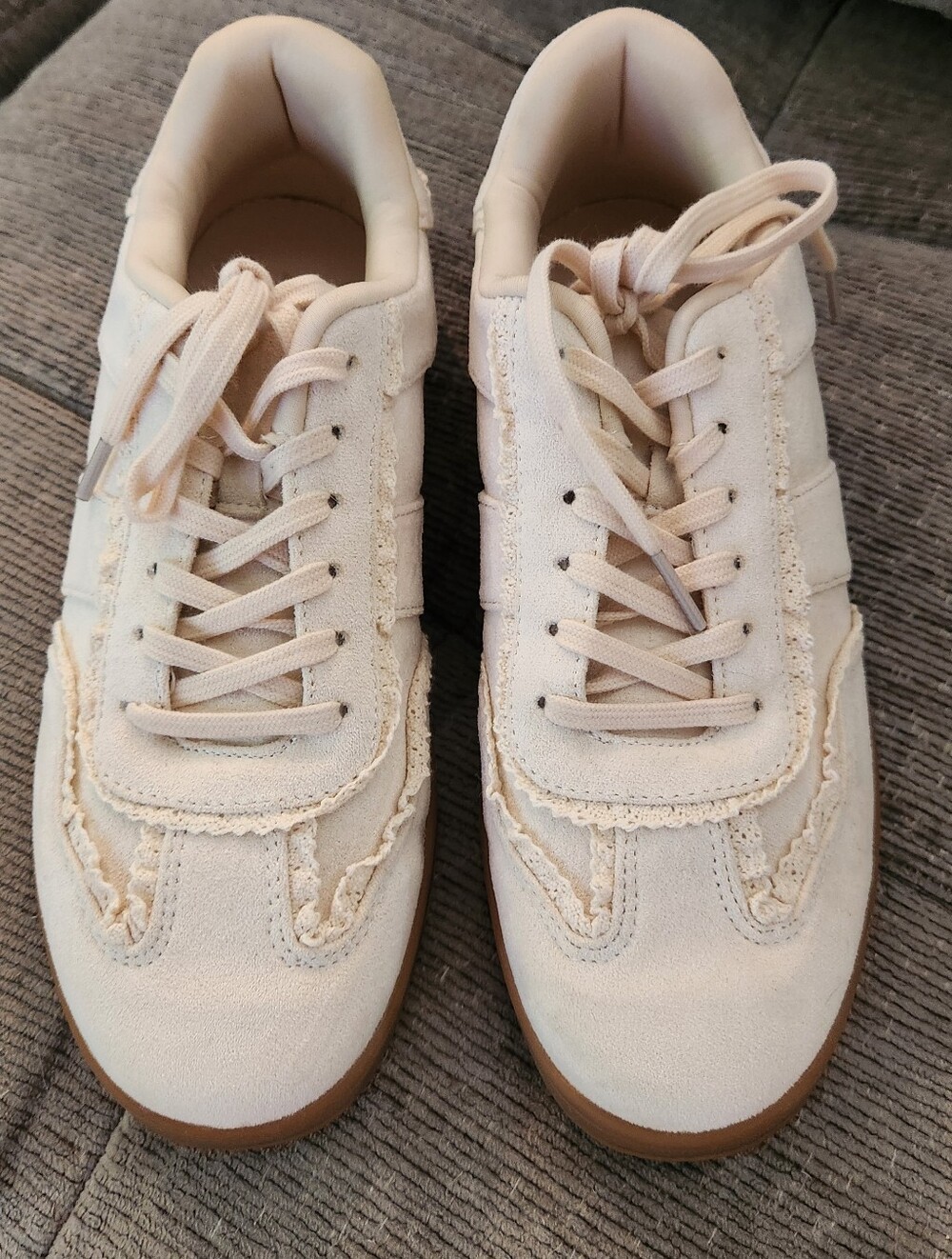 American Eagle Women's Neutral Beige Canvas Lacey Sneakers - Everyday Shoe